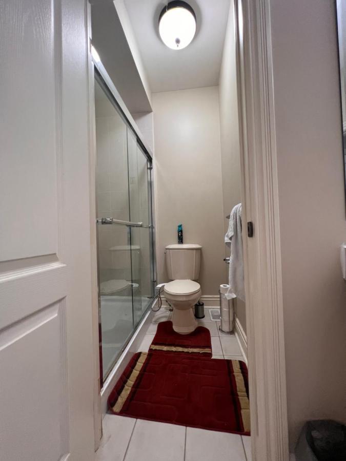Spacious Detached In Brampton Esterno foto